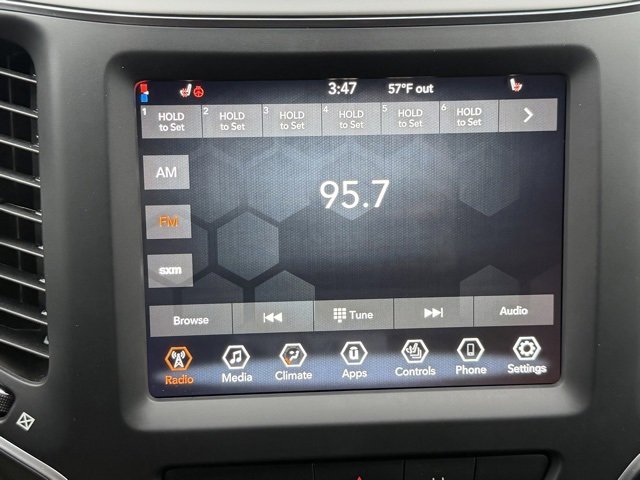 Used 2022 Jeep Cherokee Latitude image 23