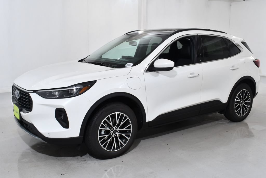 New 2025 Ford Escape SE w/ PHEV Premium Package FWD image 2