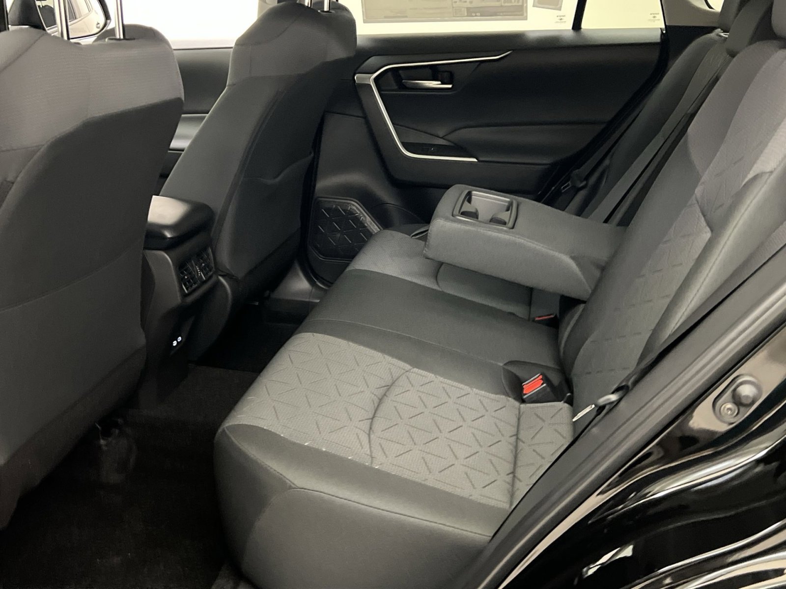 New 2025 Toyota RAV4 XLE image 20