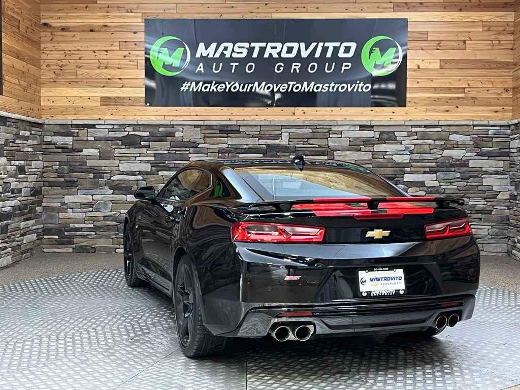 Used 2016 Chevrolet Camaro SS RWD image 16