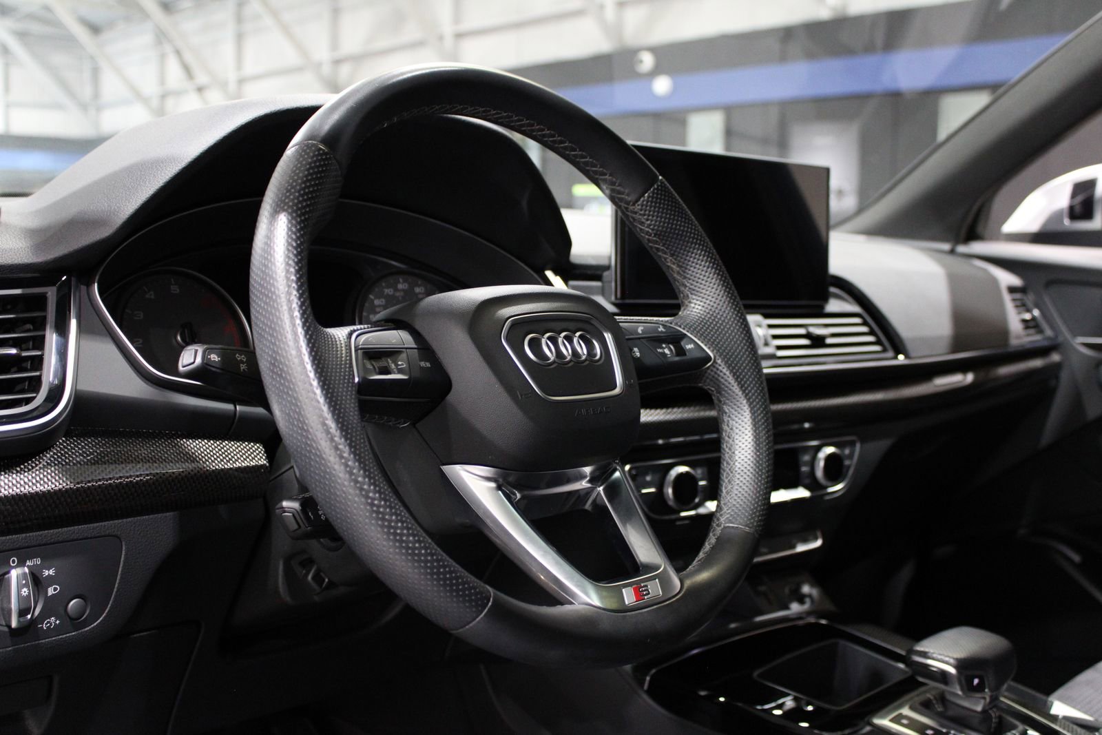 Used 2022 Audi SQ5 Premium w/ Convenience Package image 27