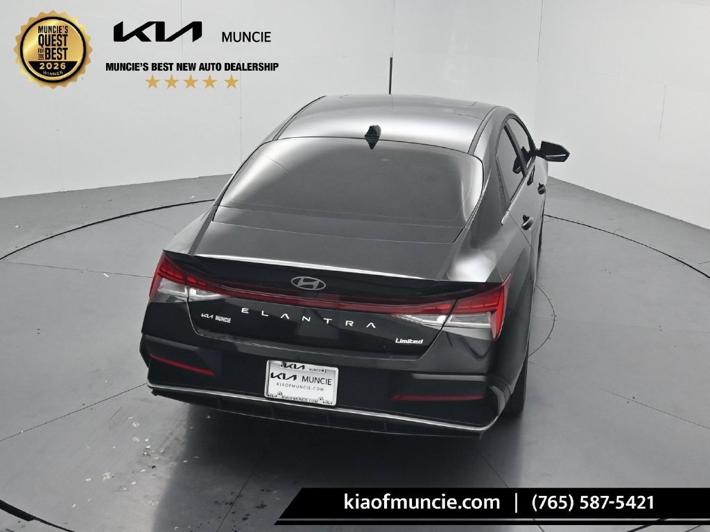 Used 2025 Hyundai Elantra Limited w/ Cargo Package FWD image 51