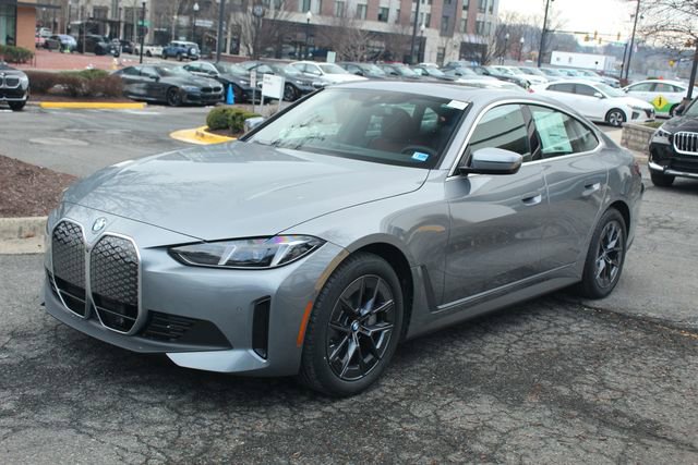 New 2026 BMW i4 xDrive40i w/ Parking Assistance Package image 4