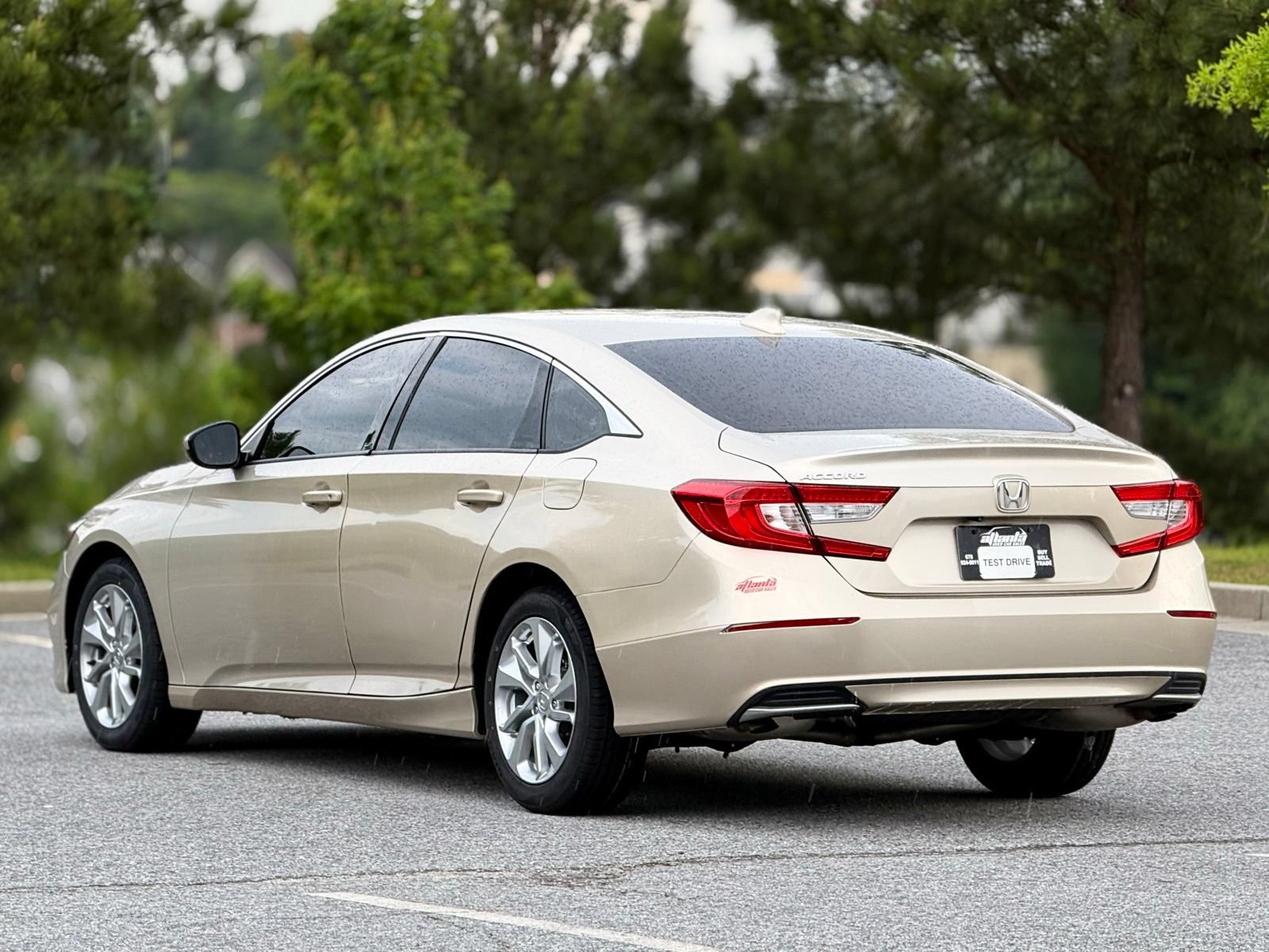 Used 2018 Honda Accord LX image 10
