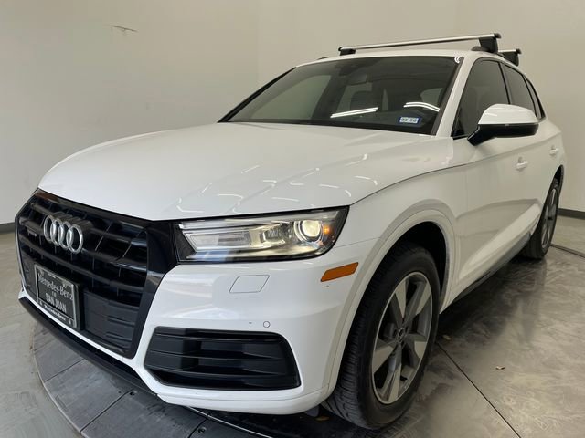 Used 2020 Audi Q5 2.0T Premium w/ Titanium Sport Package image 29