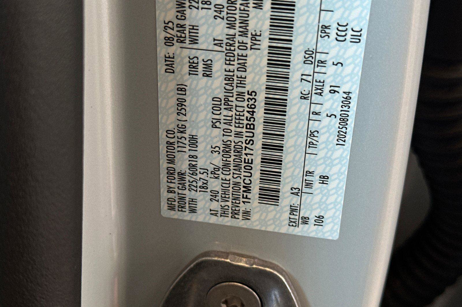 New 2025 Ford Escape SE image 24