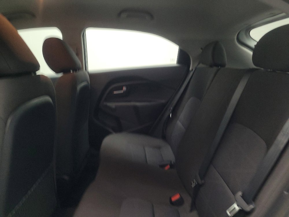 Used 2017 Kia Rio LX image 18