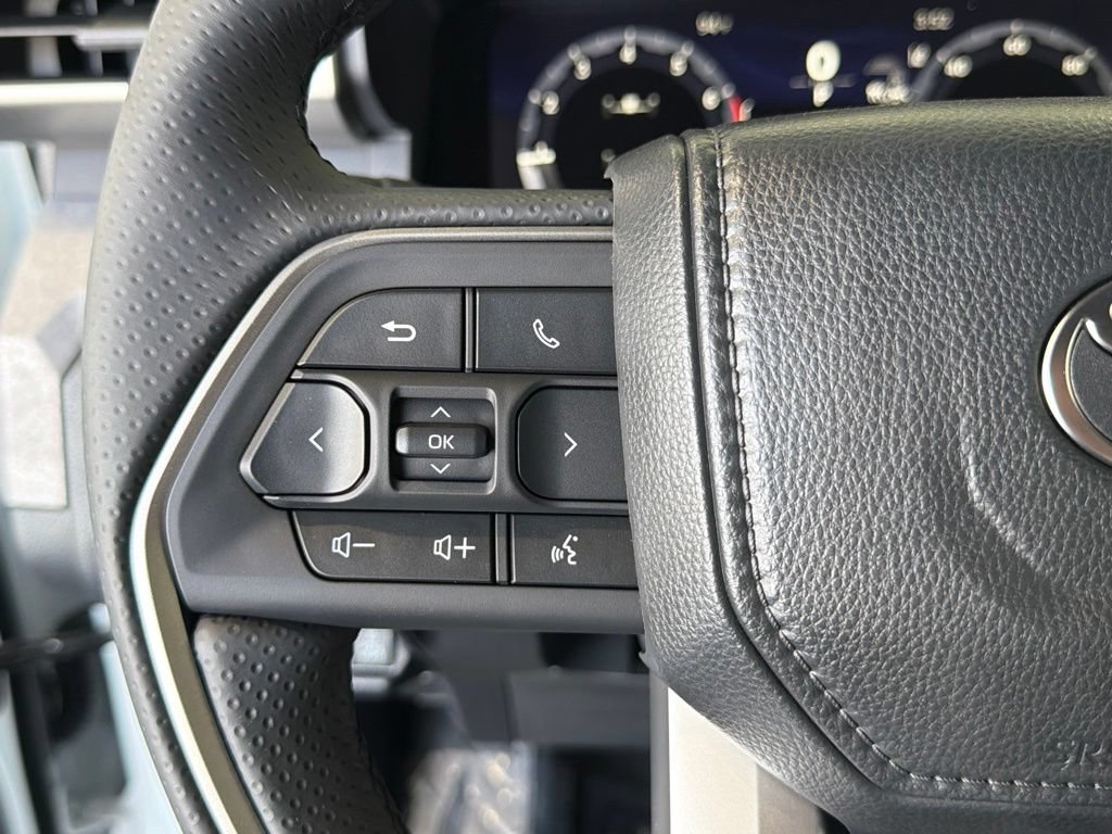 New 2026 Toyota 4Runner Trailhunter AWD/4WD image 21