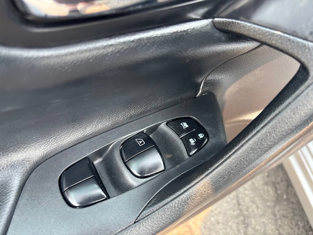 Used 2017 Nissan Altima 2.5 S w/ Power Driver Seat Package FWD image 16