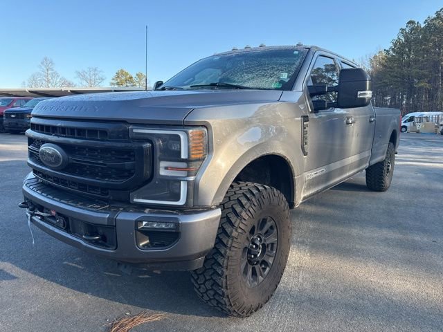 Certified 2022 Ford F350 Lariat w/ Black Appearance Package