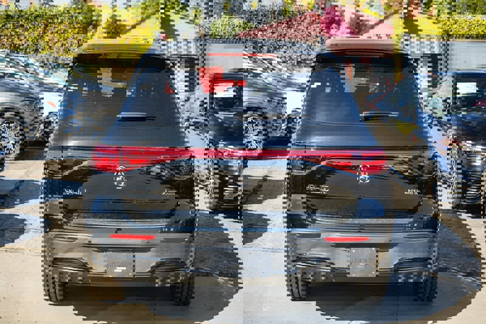 New 2024 Mercedes-Benz EQB 300 4MATIC image 5