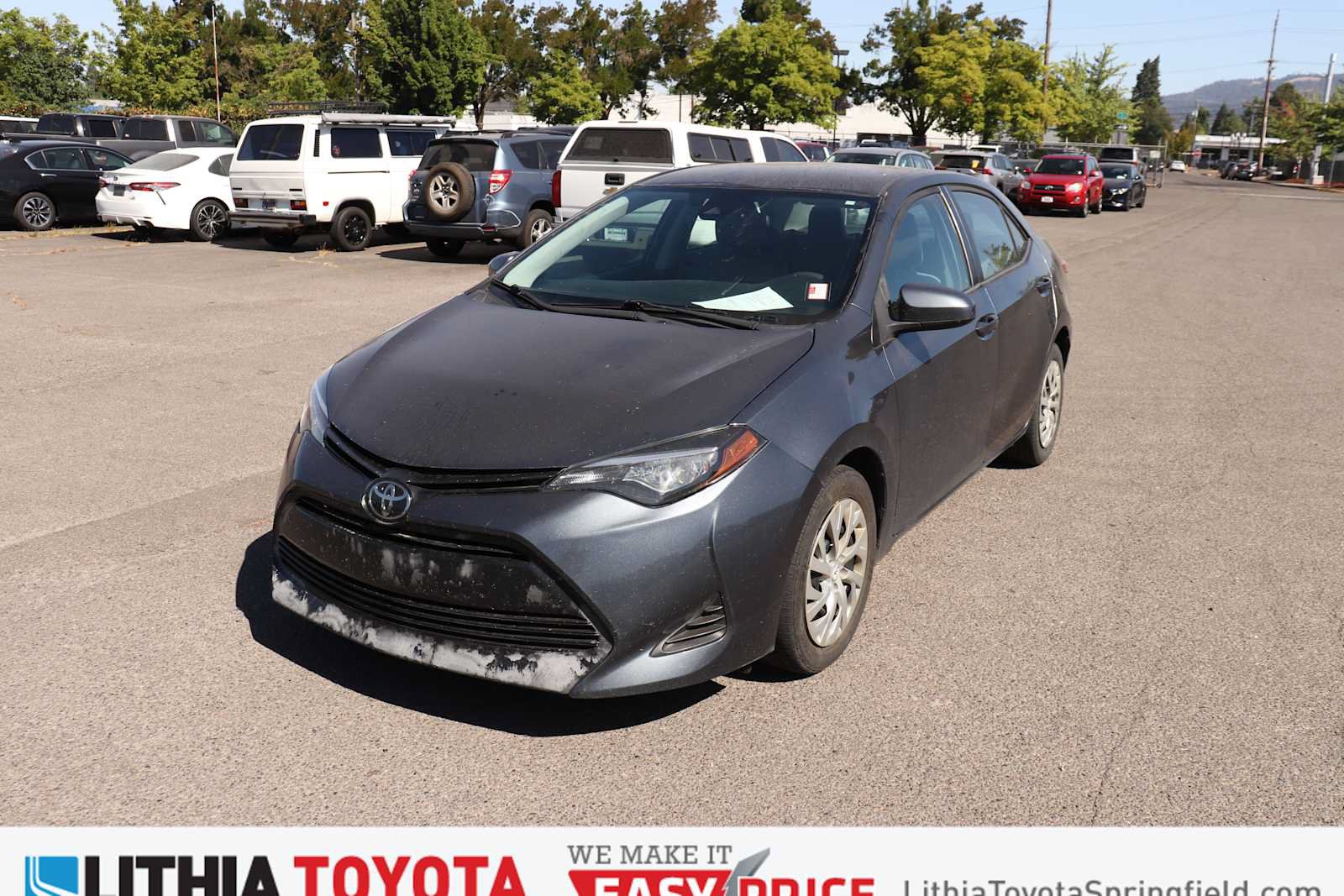 Used 2019 Toyota Corolla LE FWD image 1