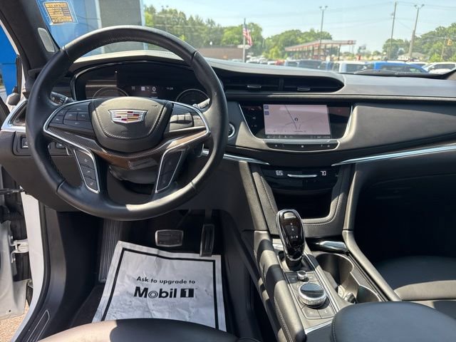 Used 2021 Cadillac XT5 Sportv w/ Platinum Package AWD/4WD image 23