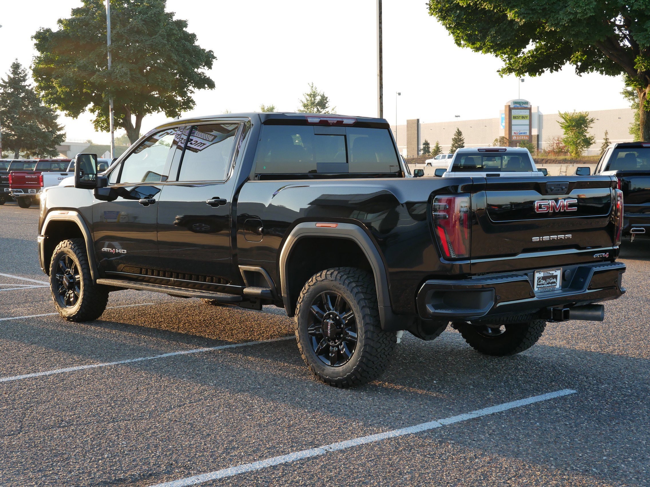New 2026 GMC Sierra 2500 AT4 w/ AT4 Premium Plus Package image 5