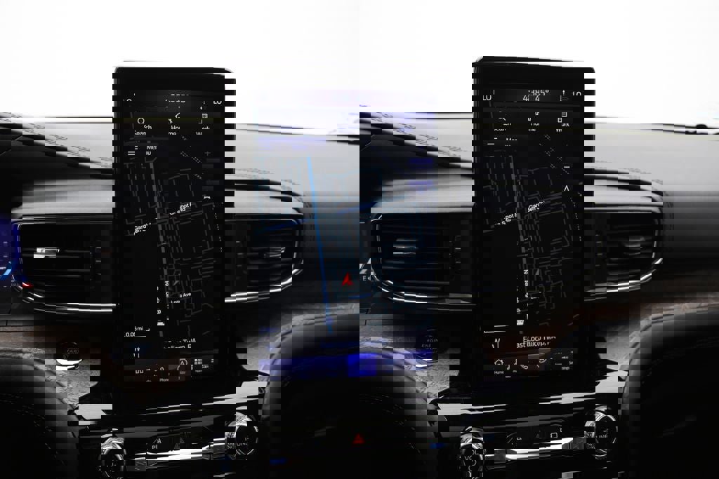 Used 2022 Ford Explorer Platinum w/ Equipment Group 601A image 22