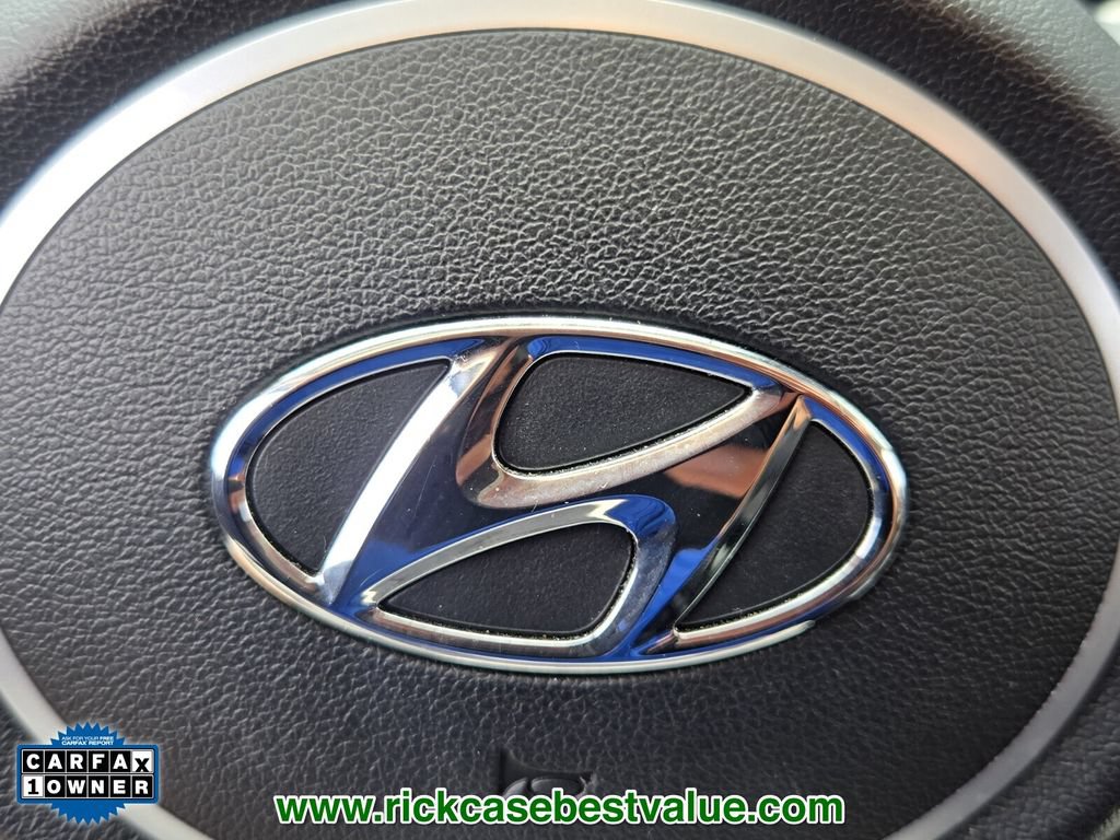 Used 2023 Hyundai Elantra SEL w/ Cargo Package FWD image 27