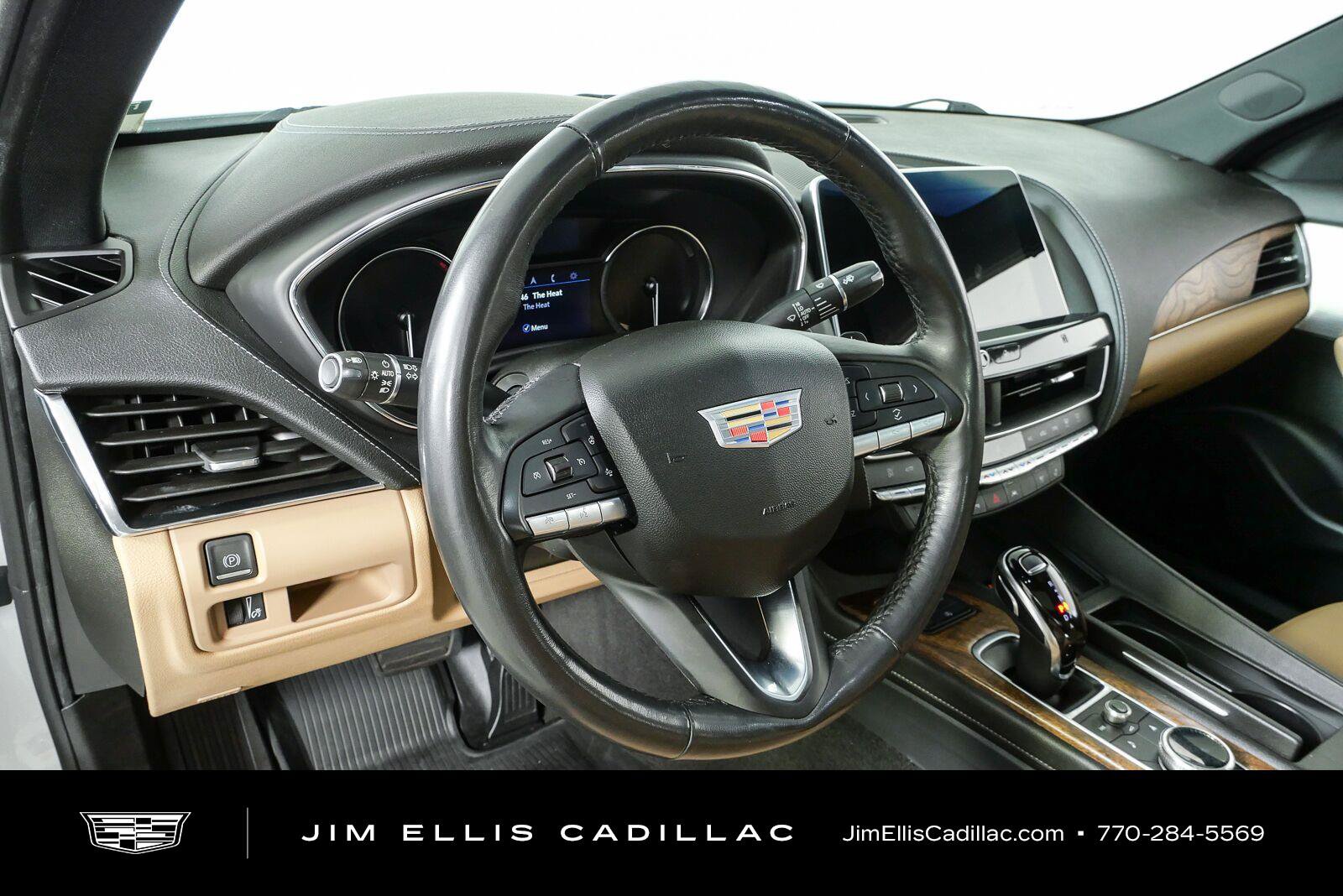 Used 2021 Cadillac CT5 Premium Luxury RWD image 4