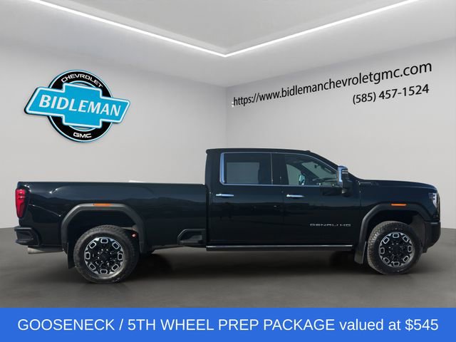 Used 2024 GMC Sierra 3500 Denali Ultimate image 9