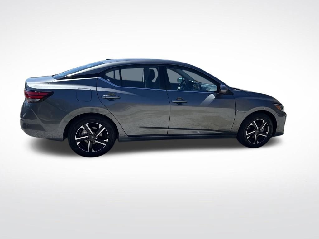 Used 2025 Nissan Sentra SV image 15