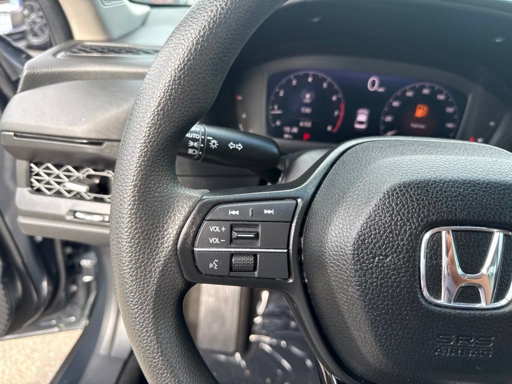 Used 2024 Honda Accord EX image 16