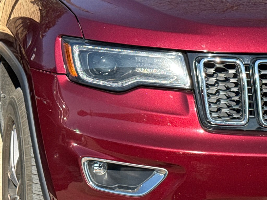 Used 2018 Jeep Grand Cherokee Limited w/ Luxury Group II image 4