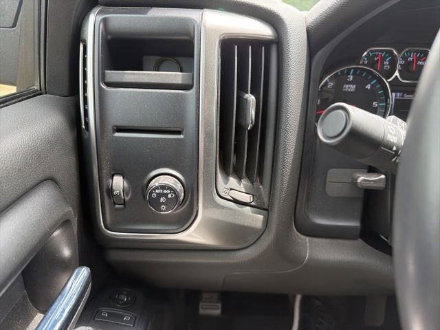 Used 2017 Chevrolet Silverado 1500 LT w/ All Star Edition RWD image 16