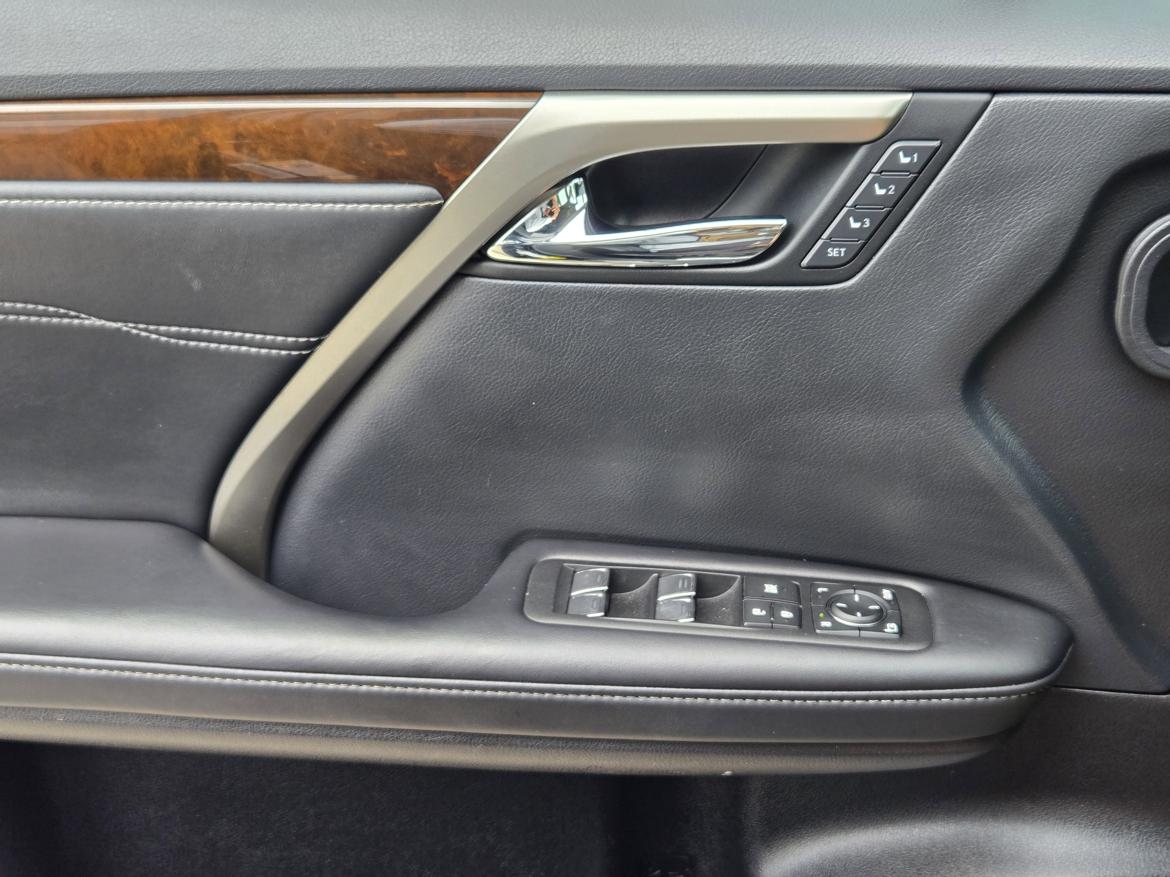 Used 2019 Lexus RX 350 FWD w/ Navigation Package image 32