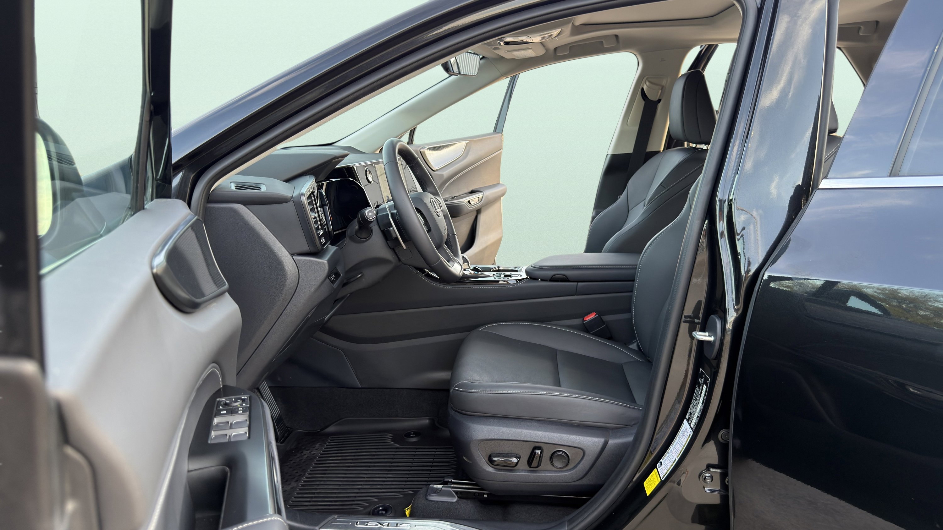 Used 2025 Lexus NX 350 AWD w/ Accessory Package (2T) image 10