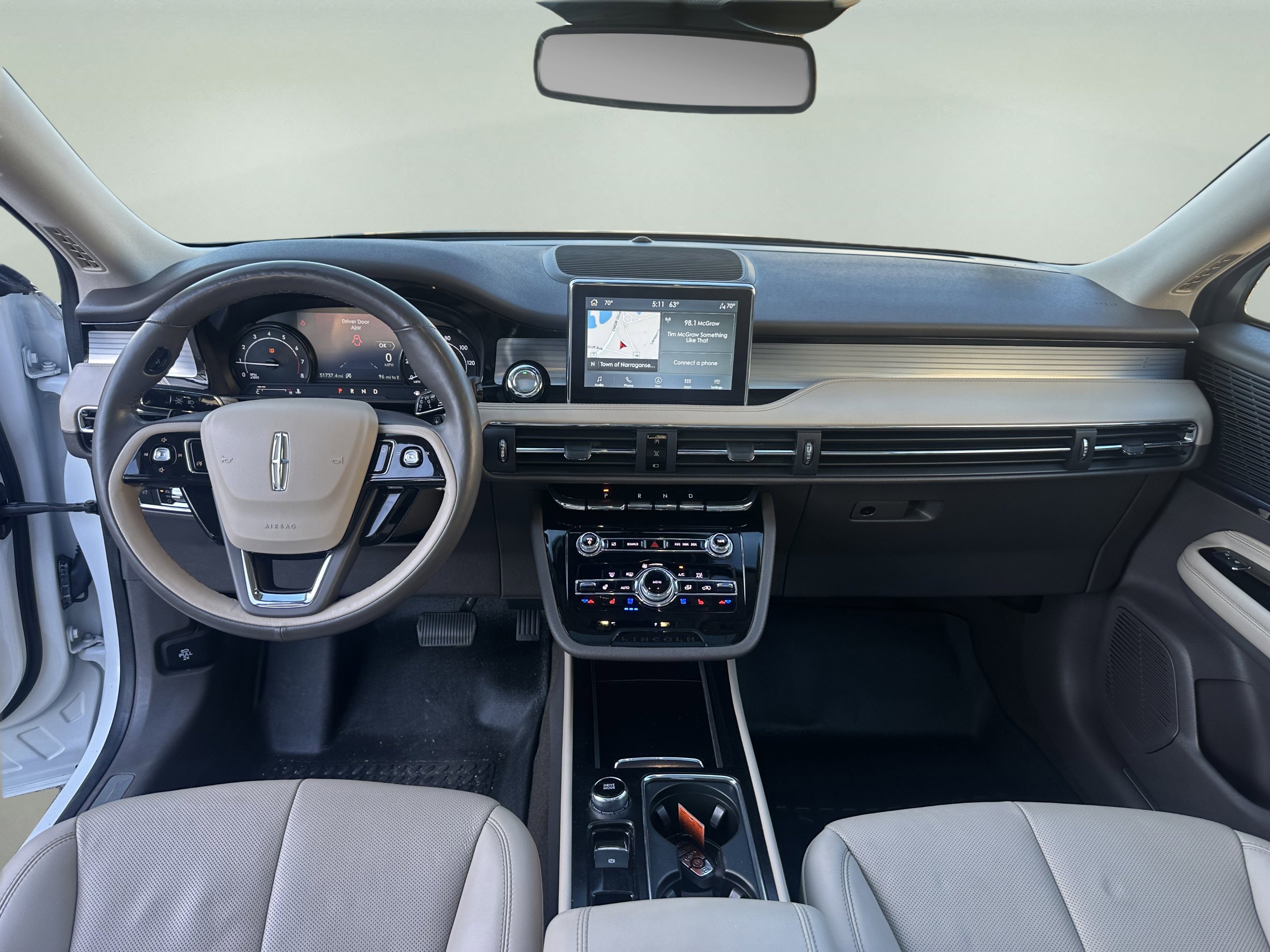 Used 2022 Lincoln Corsair AWD w/ Premium Package image 10