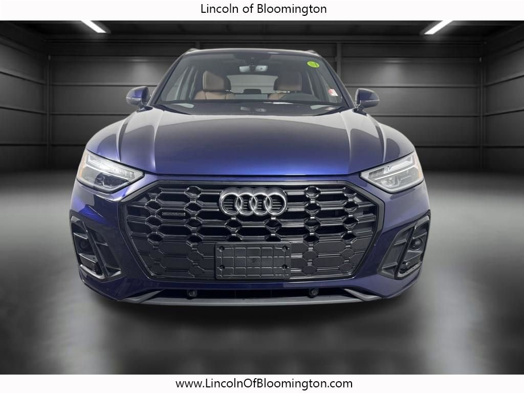 Used 2025 Audi Q5 2.0T Premium w/ Convenience Plus Package AWD/4WD image 11