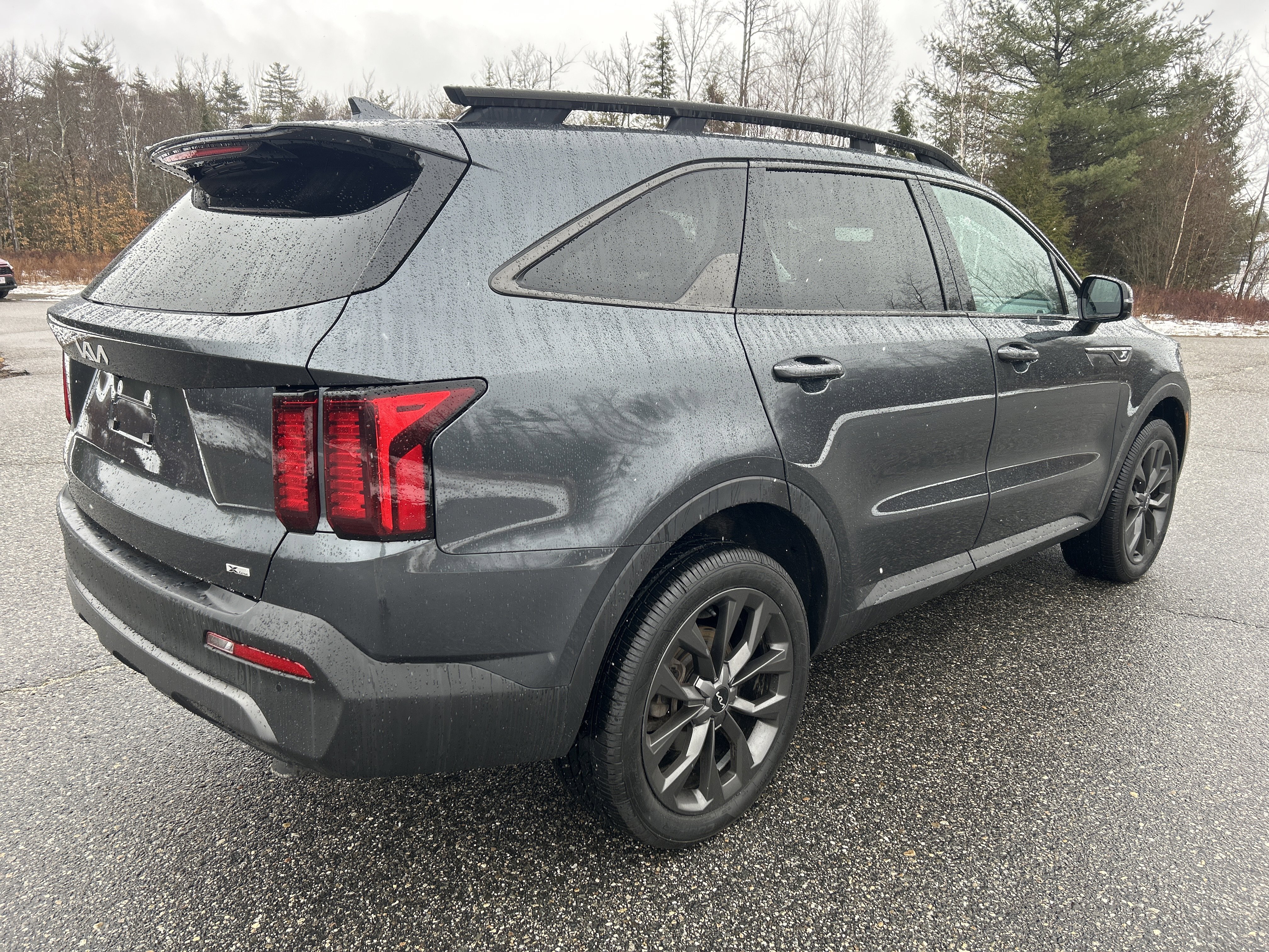 Certified 2023 Kia Sorento X-Line EX image 5