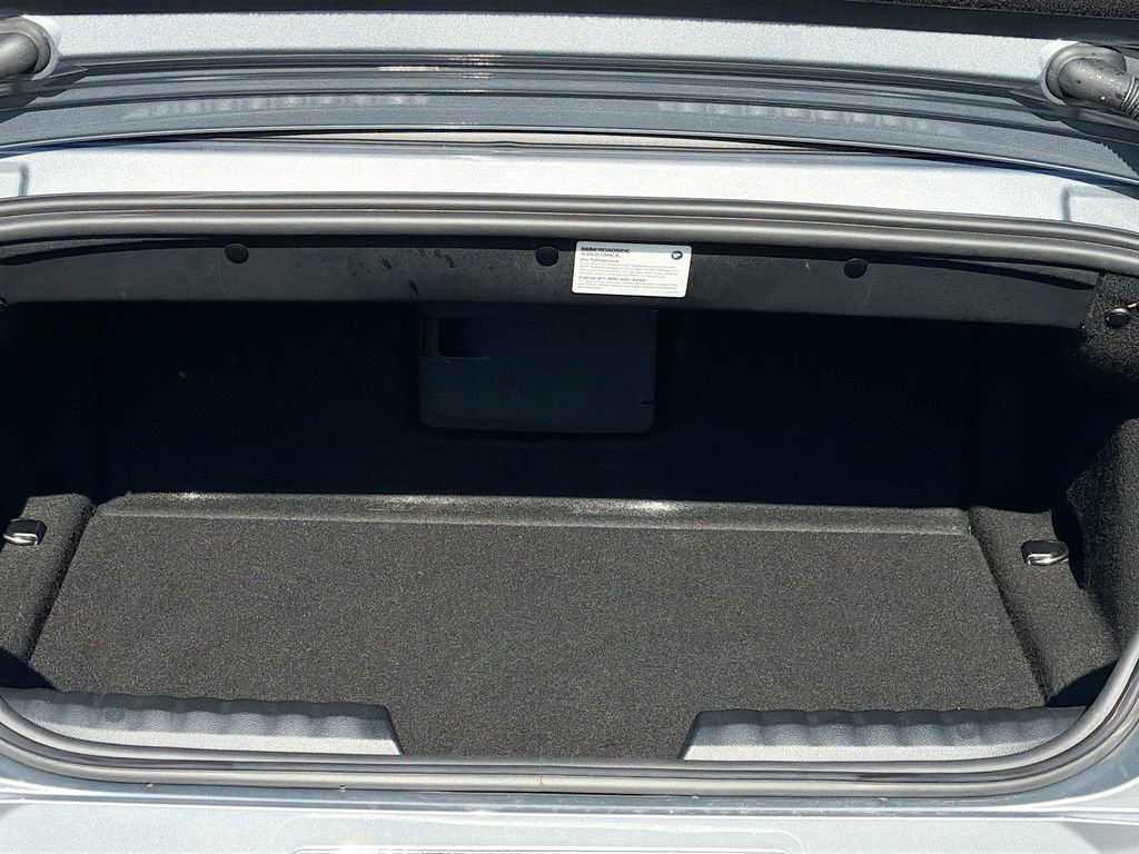 Used 2023 BMW Z4 M40i w/ Premium Package image 12