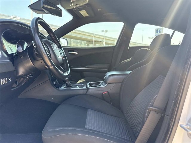 Used 2023 Dodge Charger R/T w/ Performance Handling Group image 7