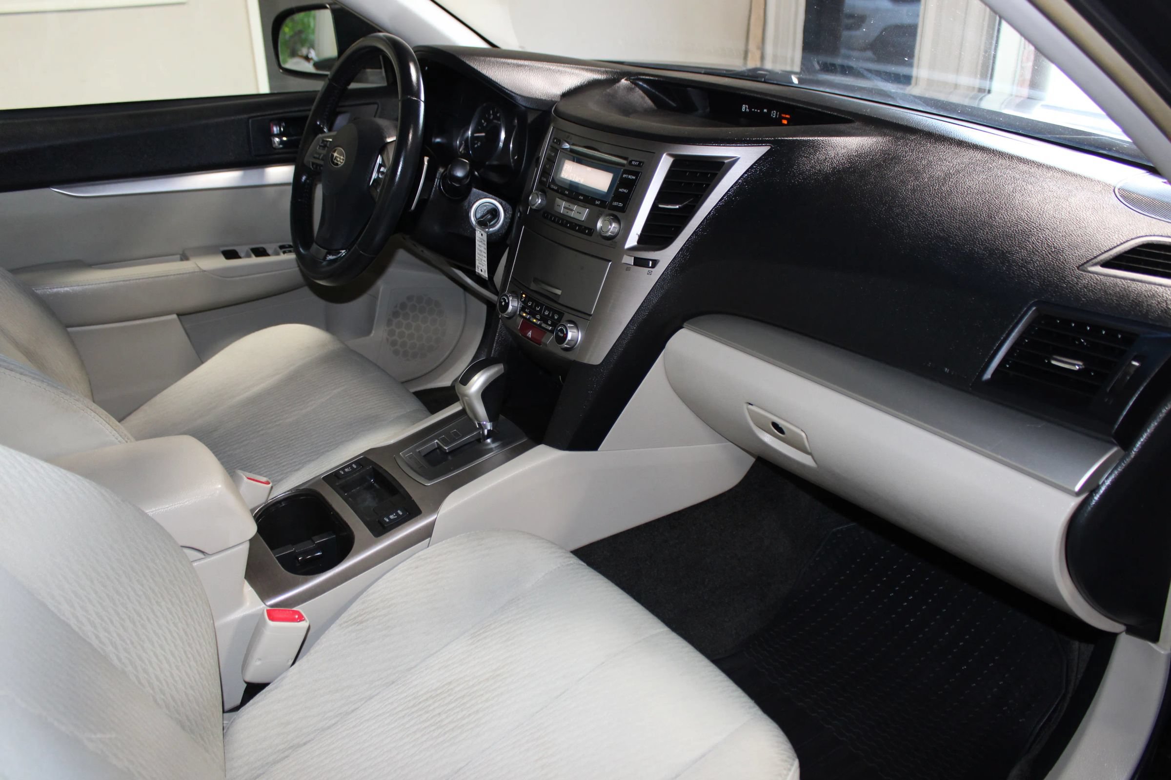 Used 2012 Subaru Legacy 2.5i Premium AWD/4WD image 23