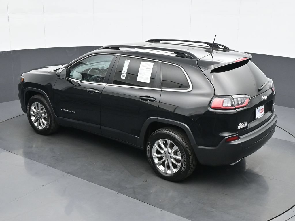 Used 2022 Jeep Cherokee Latitude Lux w/ Sun & Sound Group AWD/4WD image 19