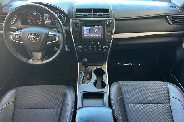 Used 2017 Toyota Camry SE FWD image 15