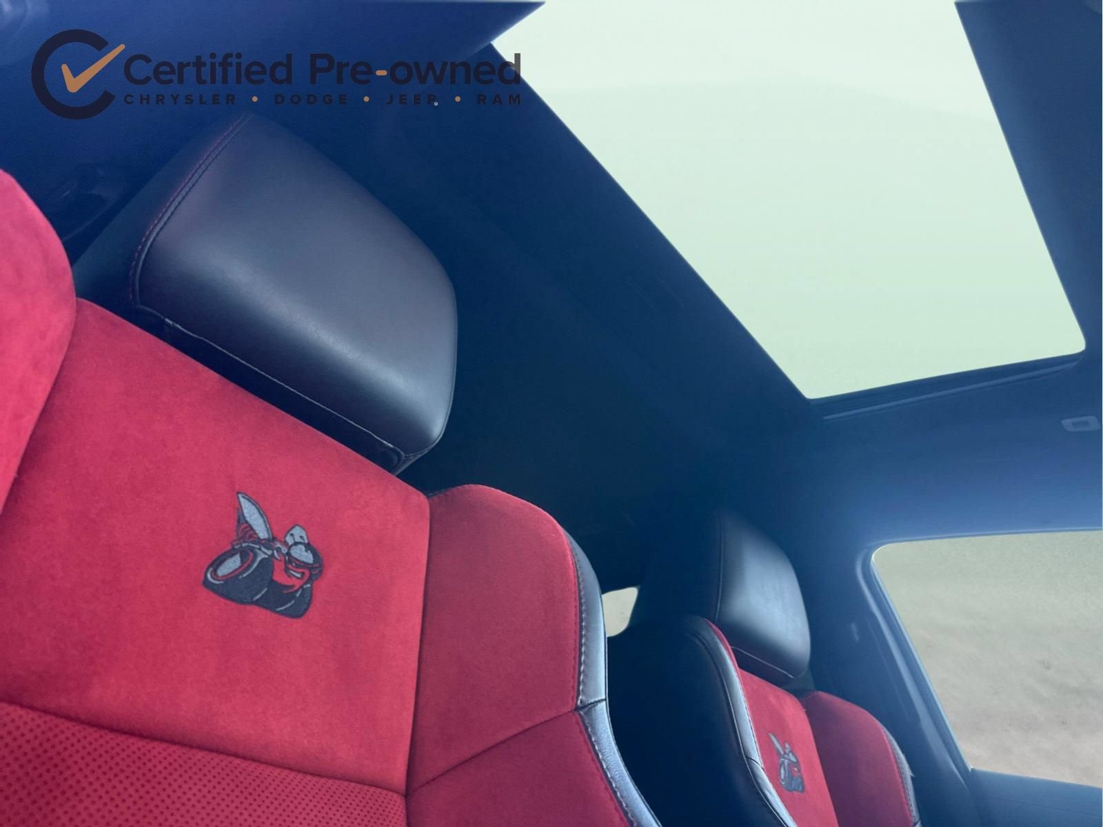 Used 2022 Dodge Charger Scat Pack RWD image 17