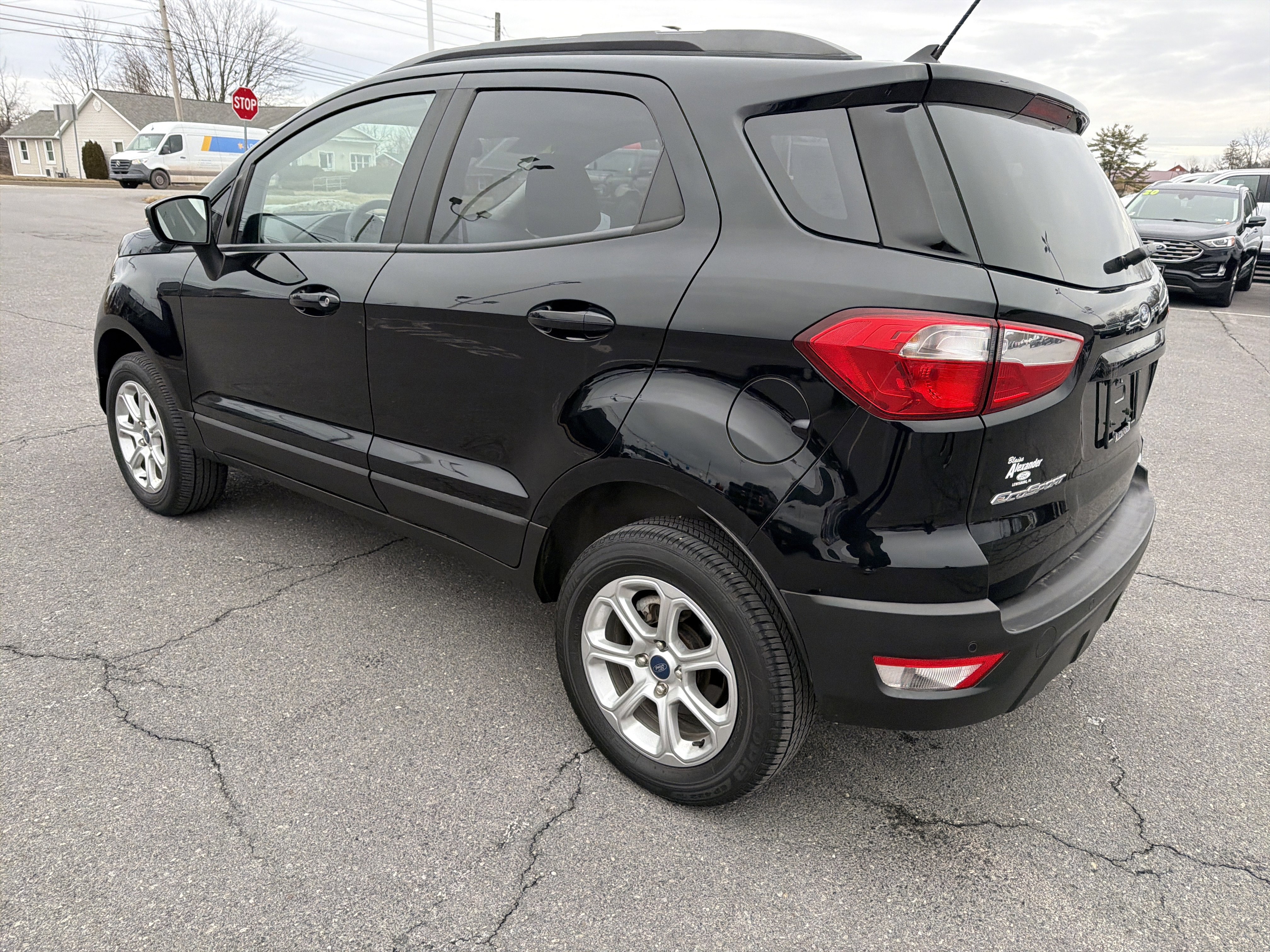 Used 2021 Ford EcoSport SE w/ SE Convenience Package image 6