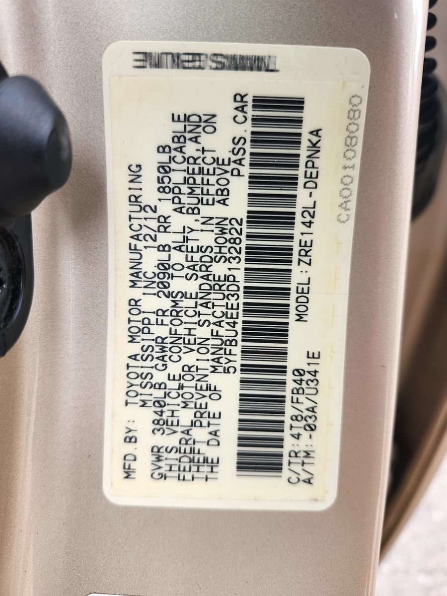 Used 2013 Toyota Corolla LE FWD image 28