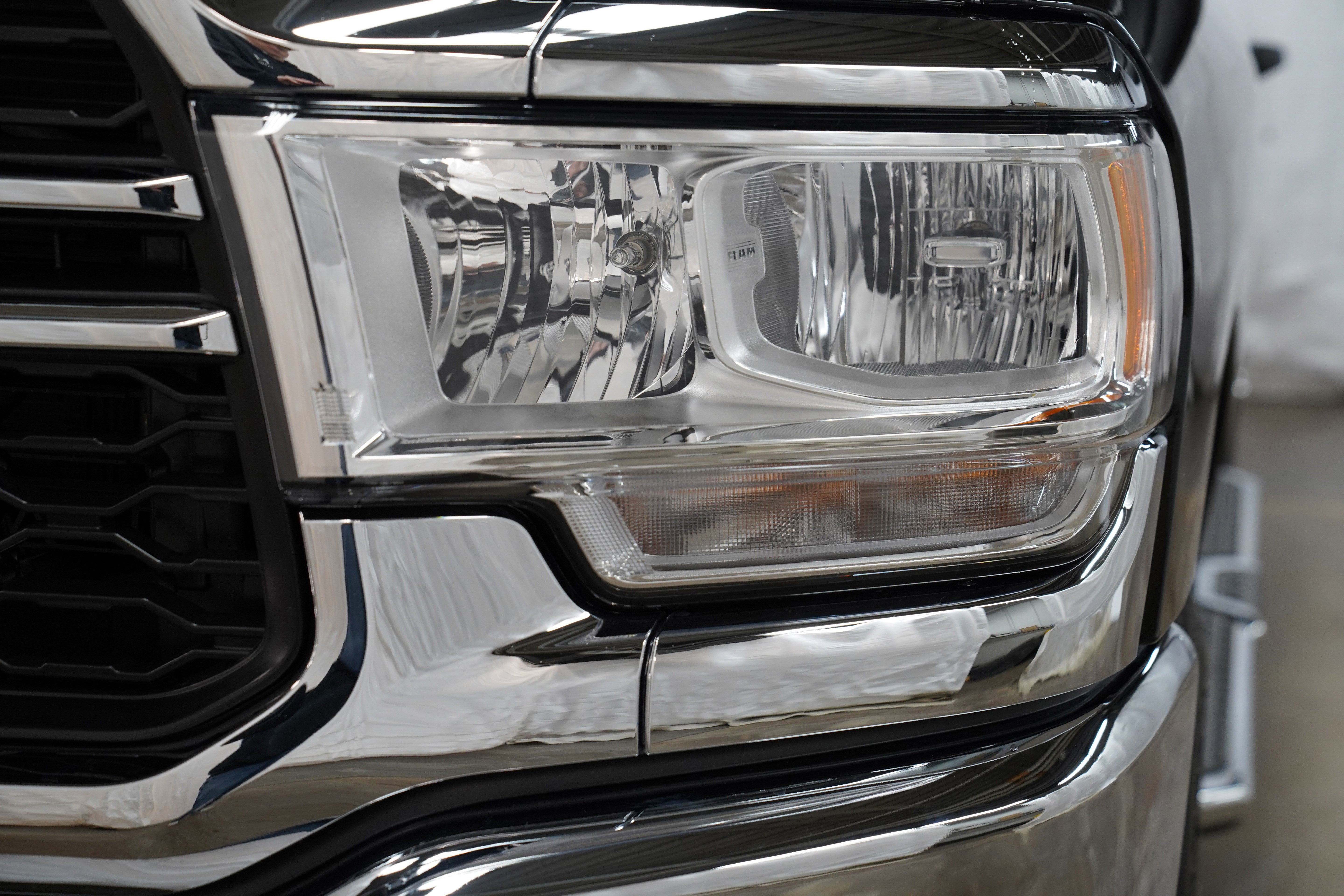 Used 2024 RAM 3500 Tradesman w/ Chrome Appearance Group image 14