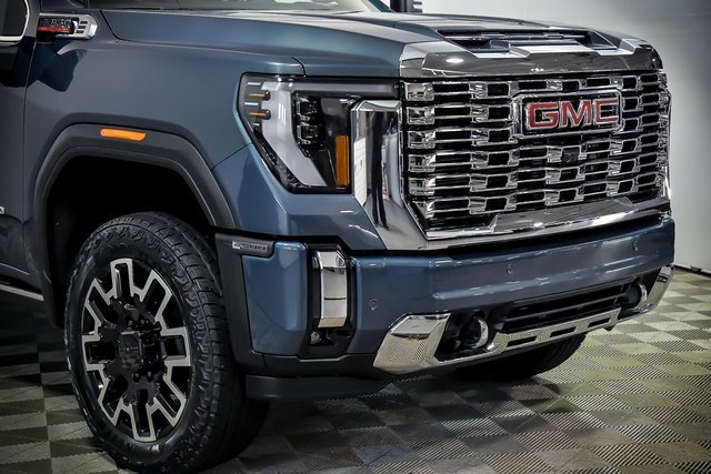 New 2025 GMC Sierra 2500 Denali w/ Denali Reserve Package video 2