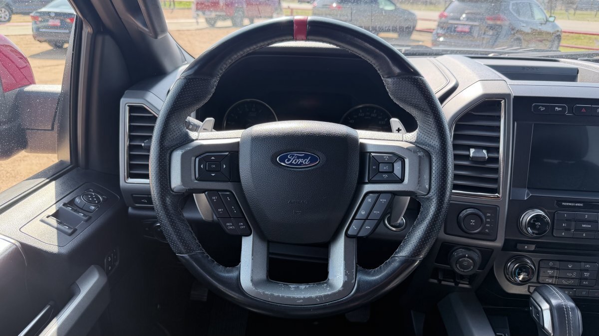 Used 2017 Ford F150 Raptor w/ Equipment Group 802A Luxury image 20