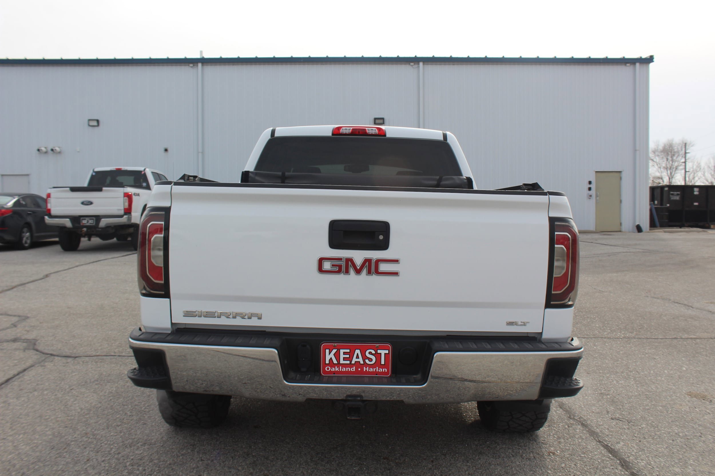 Used 2018 GMC Sierra 1500 SLT w/ SLT Premium Package AWD/4WD image 3