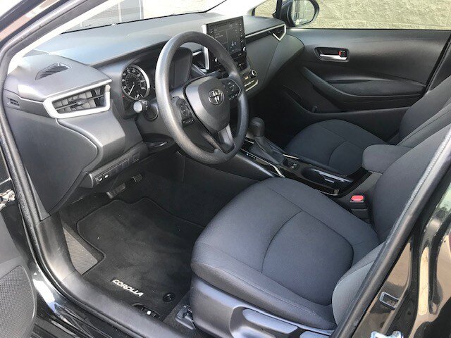 Used 2021 Toyota Corolla LE w/ LE Convenience Package FWD image 5