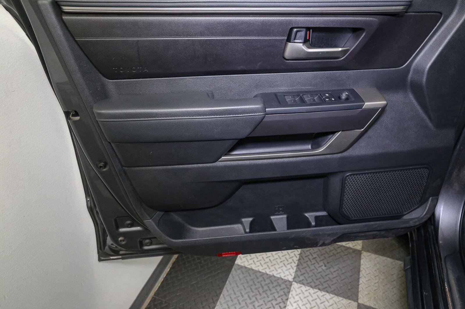 Used 2024 Toyota Tundra SR5 AWD/4WD image 38