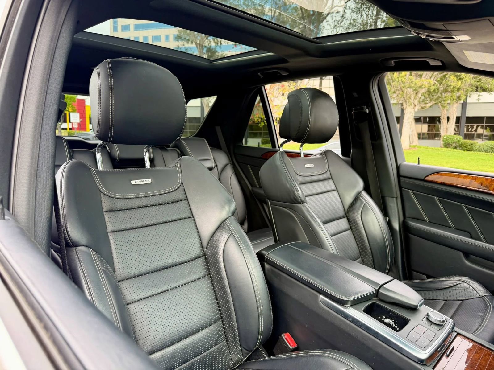 Used 2013 Mercedes-Benz ML 63 AMG 4MATIC image 19