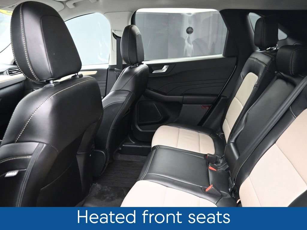 Used 2022 Ford Escape Titanium w/ Titanium Elite Package image 11