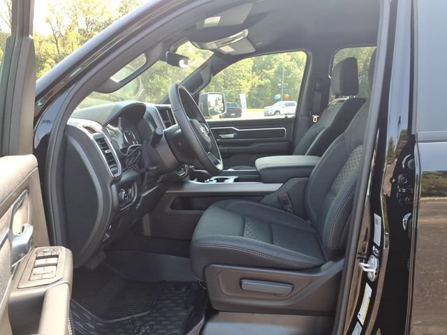 New 2027 RAM 1500 Big Horn w/ Night Edition AWD/4WD image 13