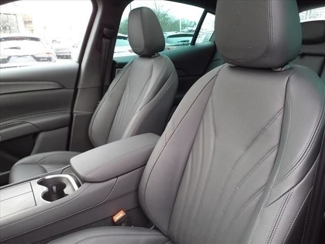Used 2023 Maserati Grecale GT AWD/4WD image 13
