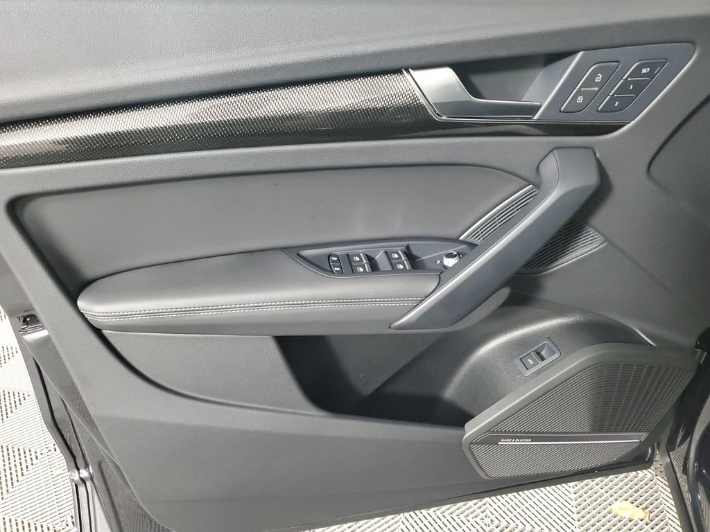 Used 2024 Audi SQ5 Premium Plus AWD/4WD image 18